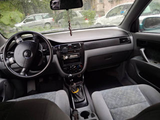 Daewoo Nubira foto 6