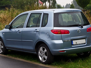 Mazda 2 Ford fusion Peugeot Citroen foto 2