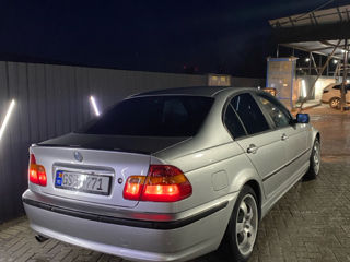 BMW 3 Series foto 2