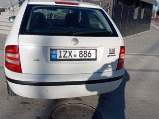 Skoda Fabia foto 3