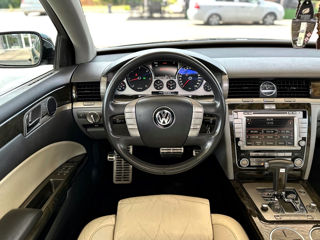 Volkswagen Phaeton foto 12