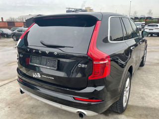 Volvo XC90 foto 3