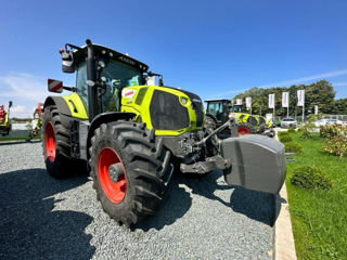 Tractor Claas Axion 870 din 2021