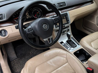 Volkswagen Passat foto 7