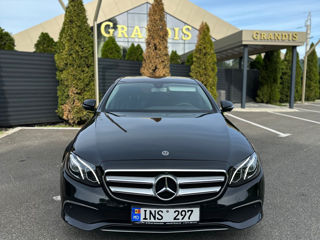 Mercedes E-Class foto 7