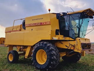 New Holland foto 3