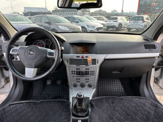 Opel Astra foto 8