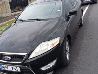 Ford Mondeo foto 9