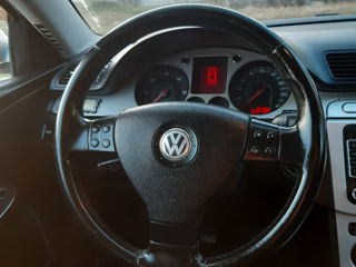 Volkswagen Passat foto 9