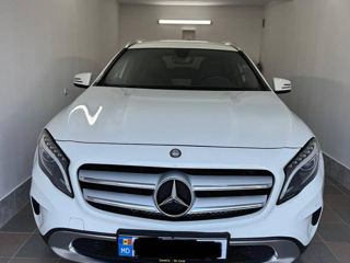 Mercedes GLA