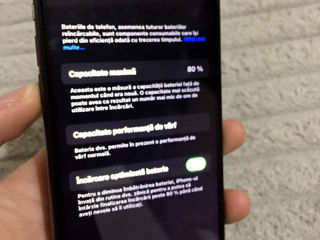 Vind iphone  ca trek la ceva mai nou telefonu are un mik defect nu luchreza camira di fata ns dc