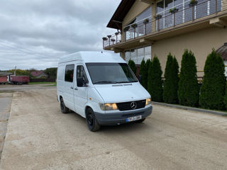 Ford Sprinter 6 Locuri foto 2