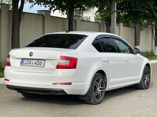 Skoda Octavia foto 6