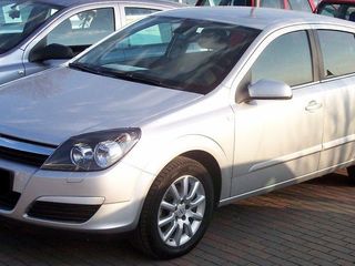 Opel Astra H 2004- 2010 Dezmembrare/ Разборка foto 3