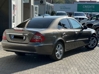 Mercedes E-Class foto 5