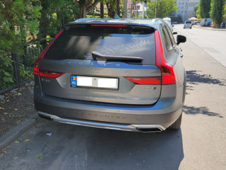 Volvo V90 Cross Country foto 4