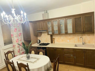 Apartament cu 3 camere, 80 m², Botanica, Chișinău foto 7