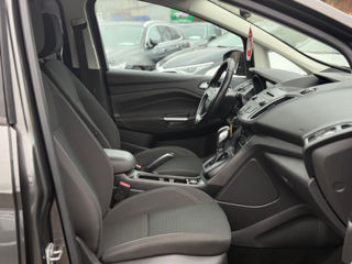 Ford Grand C-MAX foto 17