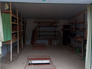 Продается капитальный гараж с подвалом в центре Рыбницы