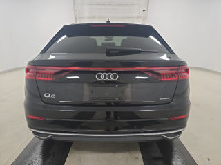 Audi Q8 foto 6