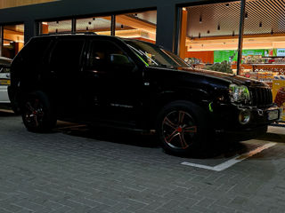 Jeep Grand Cherokee foto 4