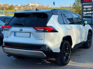 Toyota Rav 4 foto 4