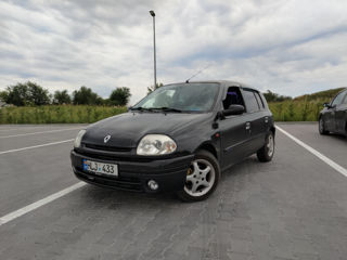 Renault Clio foto 4