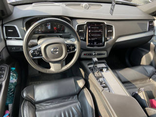 Volvo XC90 foto 8