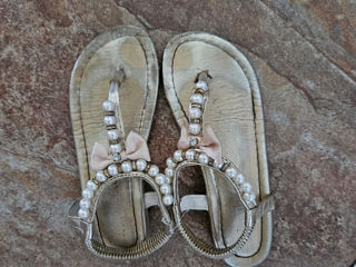 Sandale pentru fetite 50-100 lei. foto 8