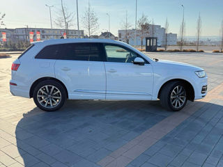 Audi Q7 foto 7