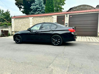 BMW 3 Series foto 7