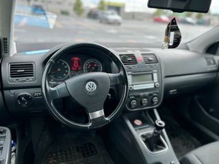 Volkswagen Golf foto 6