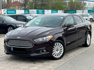 Ford Fusion foto 1