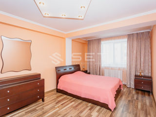 Apartament cu 2 camere, 130 m², Centru, Chișinău foto 4