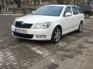 Skoda Octavia foto 4