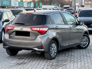 Toyota Yaris foto 3