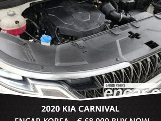 KIA Carnival foto 9