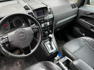 Opel Zafira foto 7