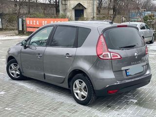 Renault Scenic foto 4