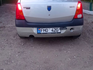 Dacia Logan foto 1