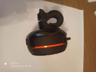Новая колонка JBL.Водонепроницаемая.