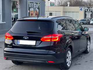 Ford Focus foto 2