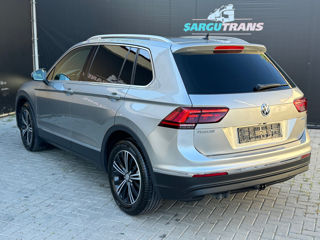 Volkswagen Tiguan foto 4