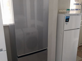 Beko 2m. 9300 lei. No frost