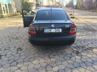 Skoda Superb foto 5