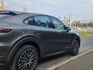 Porsche Cayenne Coupe foto 3