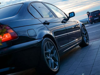 BMW 3 Series foto 3