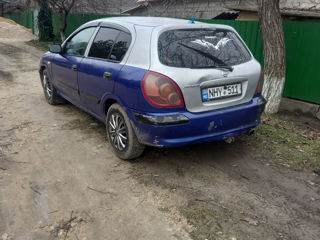 Nissan Almera foto 3