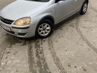 Opel Corsa foto 9