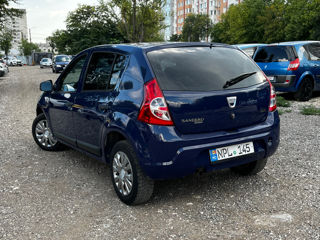 Dacia Sandero foto 3